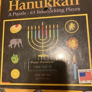 Scholastic Hanukkah Puzzle 63 pieces Happy Hanukkah New